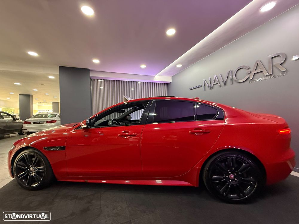 Jaguar XE D180 Aut. R-Dynamic S — fotografia 8