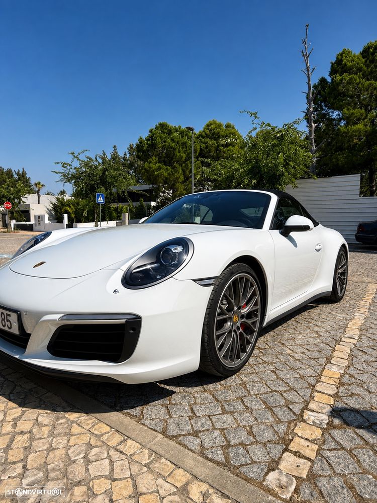 Porsche 911 Série F - 7