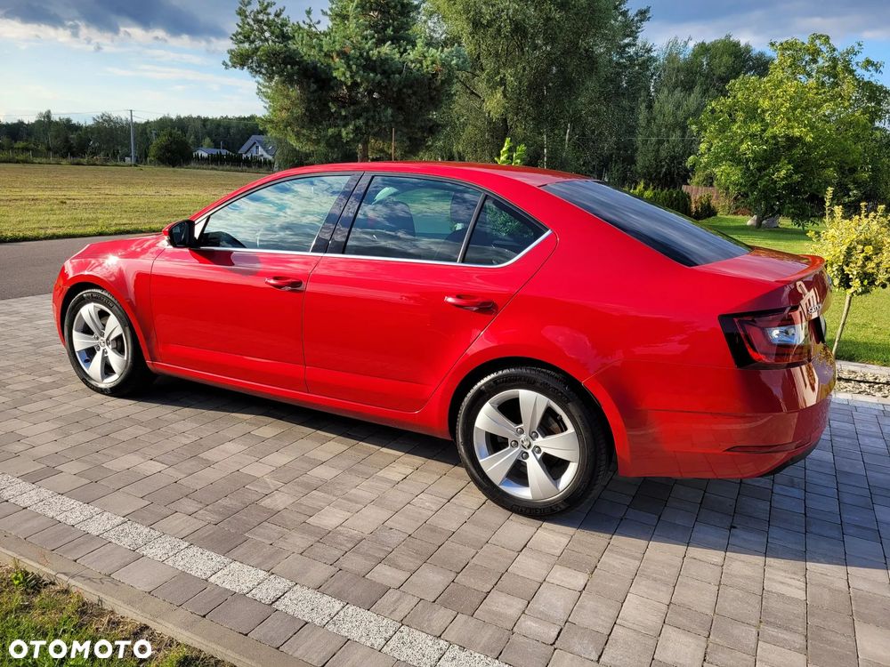 Skoda Octavia 2.0 TDI SCR 4x4 Style DSG - 13