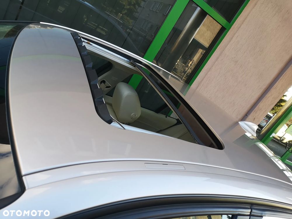 BMW Seria 3 330i xDrive - 7