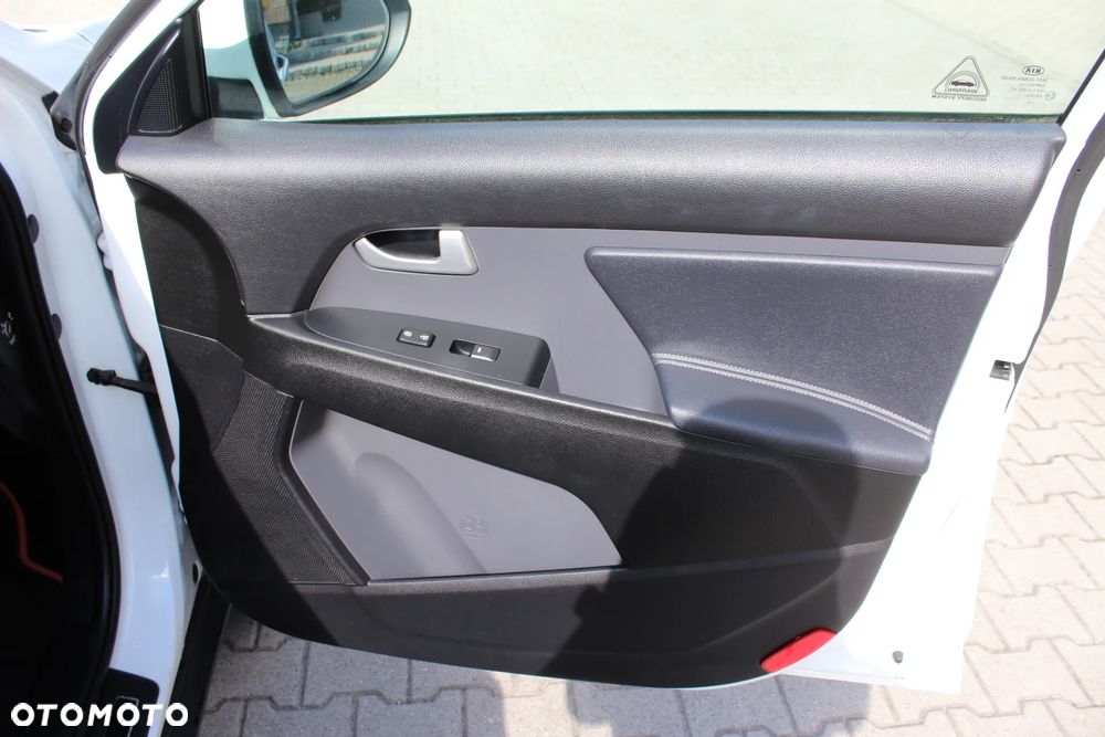 Kia Sportage 1.7 CRDI XL 2WD - 23