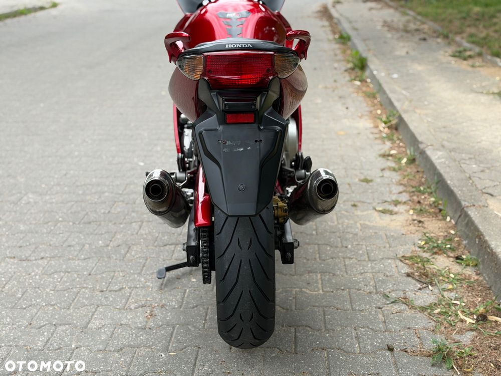 Honda CBF - 4