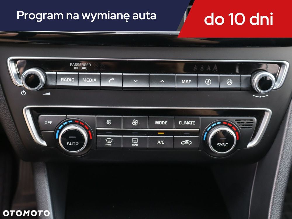 Kia Optima - 15