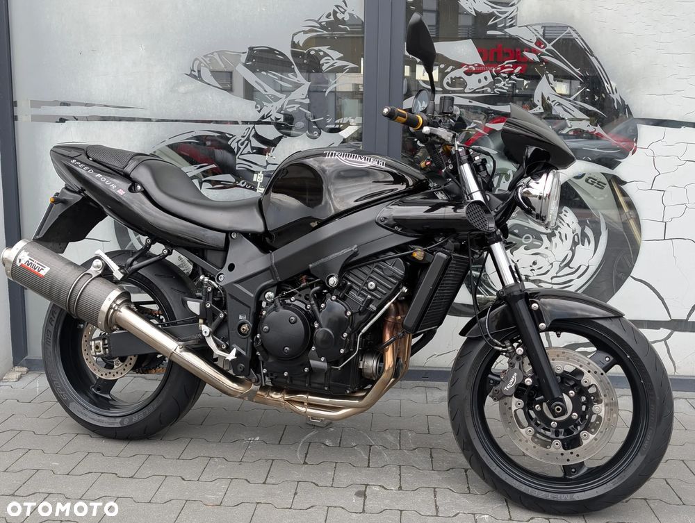 Triumph Speed Four - 9