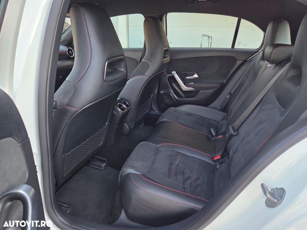 Mercedes-Benz A 200 7G-DCT AMG Line - 9