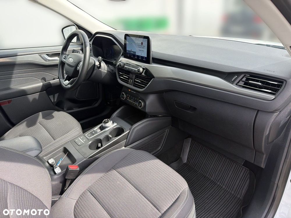 Ford Kuga - 18