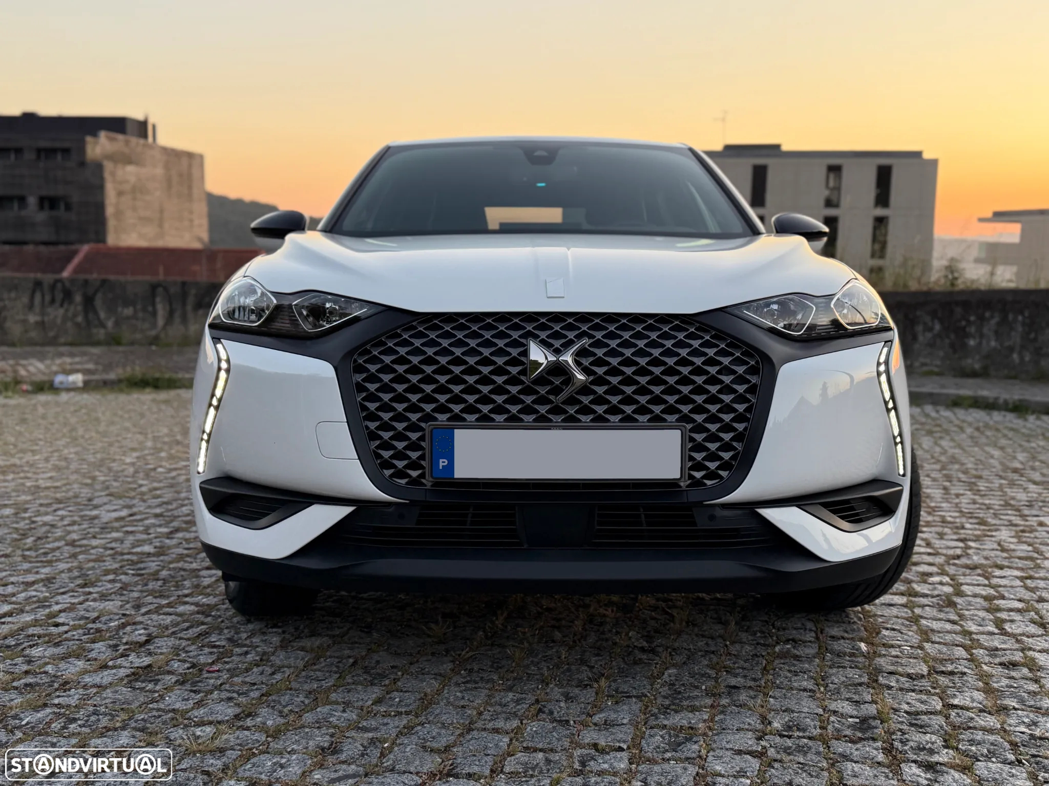 DS DS3 Crossback E-TENSE PERFORMANCE LINE - 3