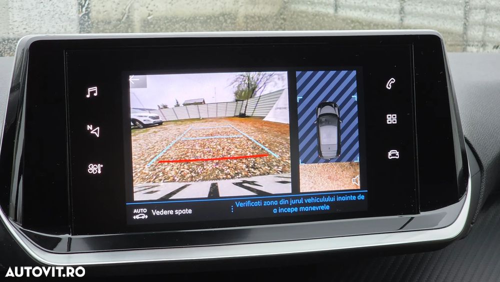 Peugeot 208 1.2 L PureTech STT EAT8 Allure Pack - 34