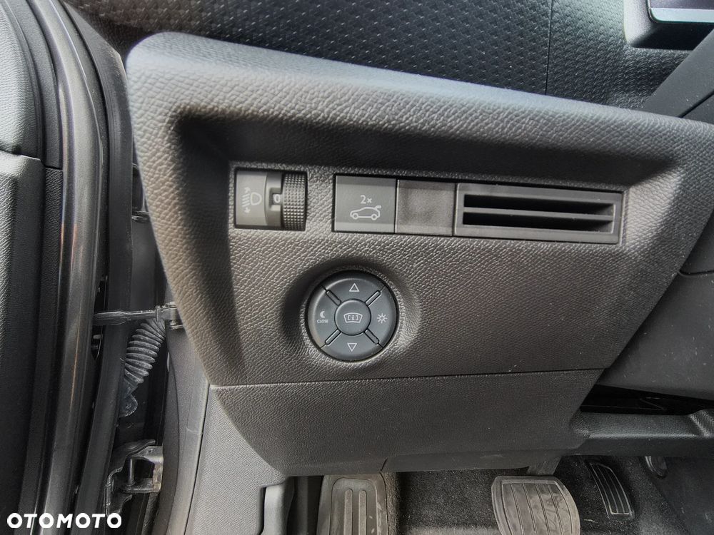 Citroën C4X 1.2 PureTech Shine Pack S&S EAT8 - 22