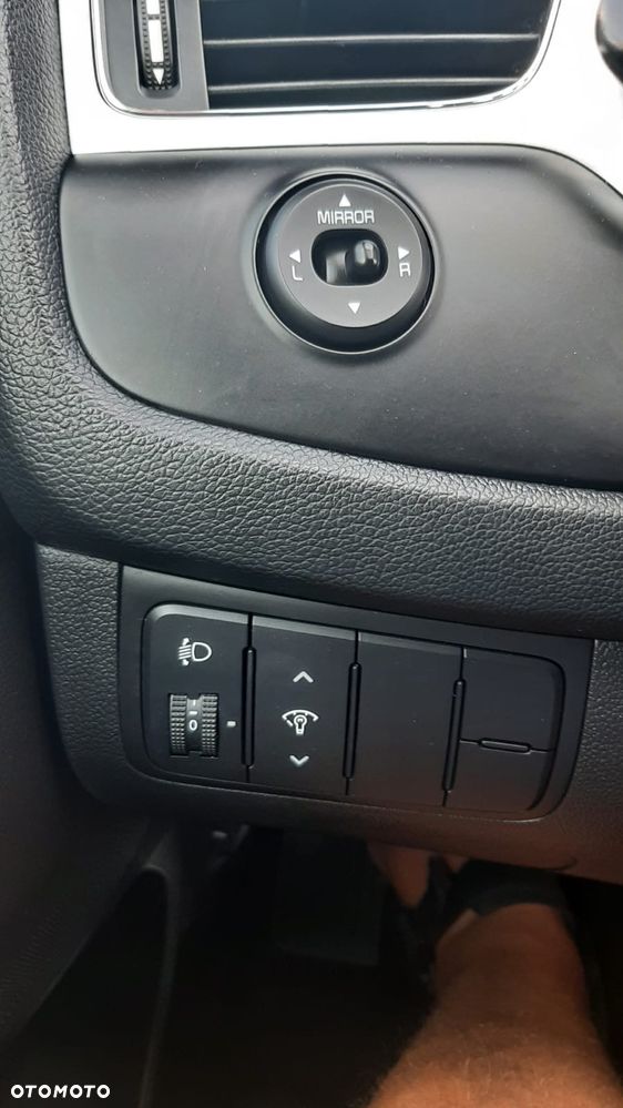 Kia Ceed 1.6 GDI SW Edition 7 - 19