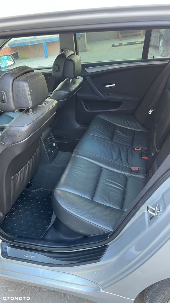 BMW Seria 5 520d - 19