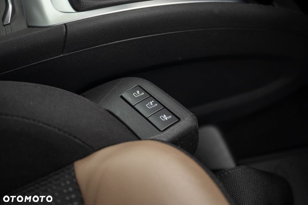 Citroën C4 Grand Picasso 2.0 HDi Exclusive - 25