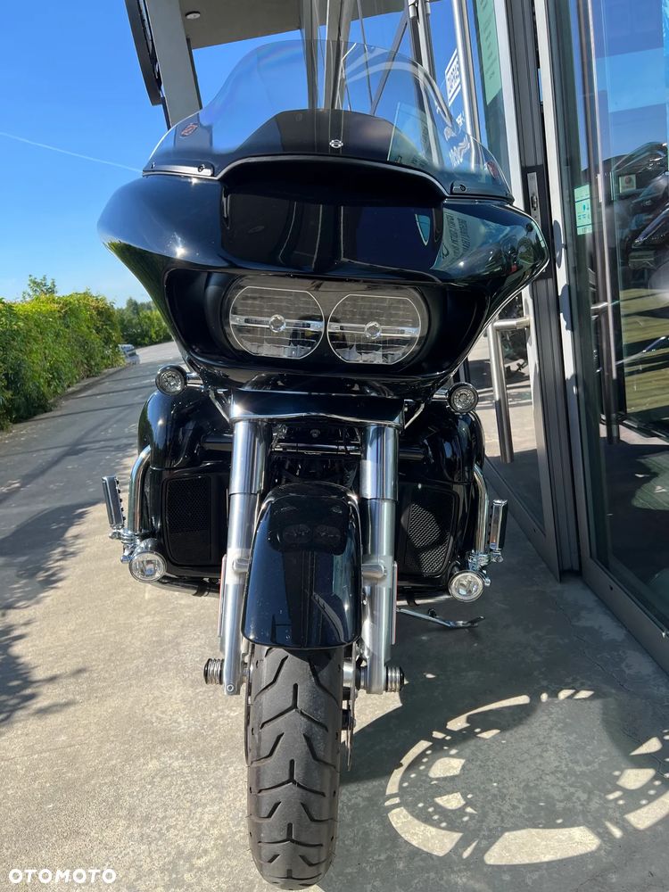 Harley-Davidson Touring Road Glide - 4