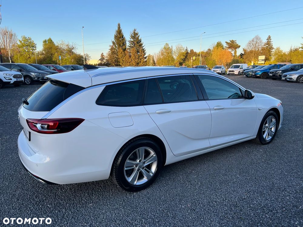 Opel Insignia 2.0 BiTurbo D 4x4 Automatik Business Innovation - 9