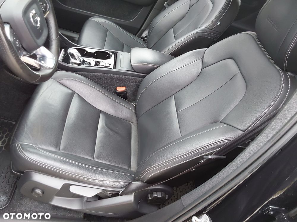 Volvo XC 40 D3 SCR Inscription - 13