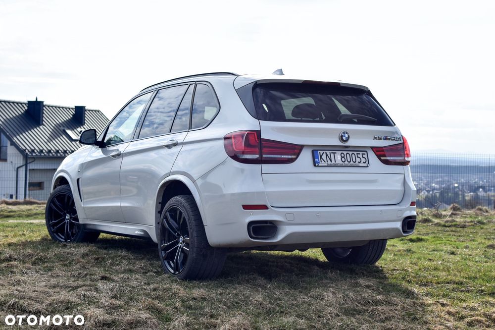 BMW X5 M M50d - 17