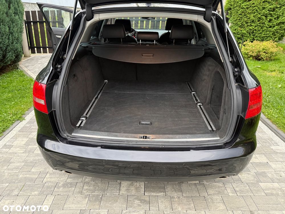 Audi A6 Avant - 13