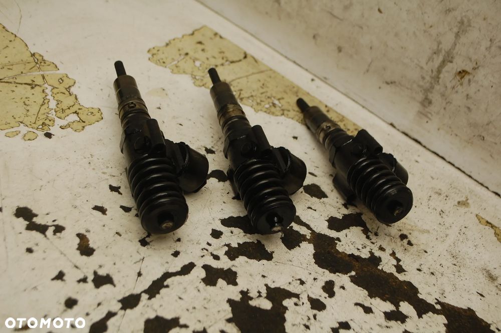 POMPOWTYRSKIWACZE POMPOWTRYSK 03G130073G AUDI A4 B7 2.0 TDI AUDI A3 8P VW GOLF V SKODA SEAT 03G130073S - 4
