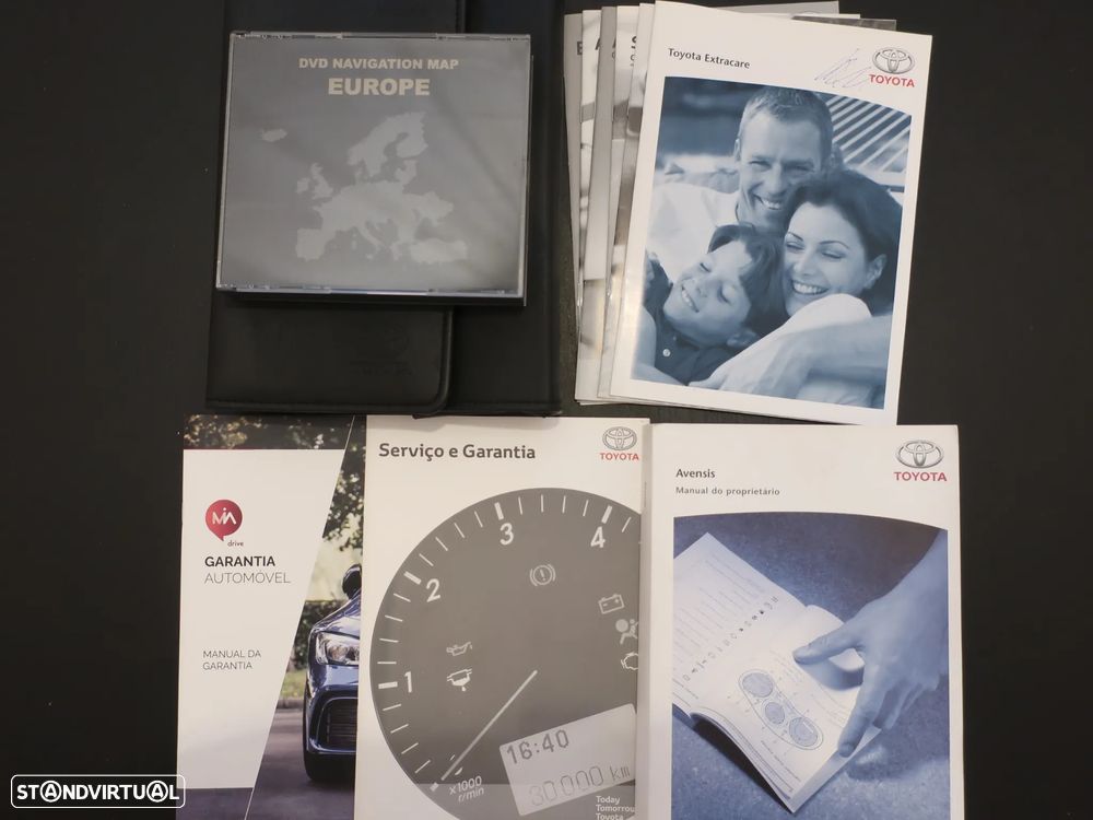 Toyota Avensis SW 2.0 D-4D Exclusive +Pele+GPS - 29