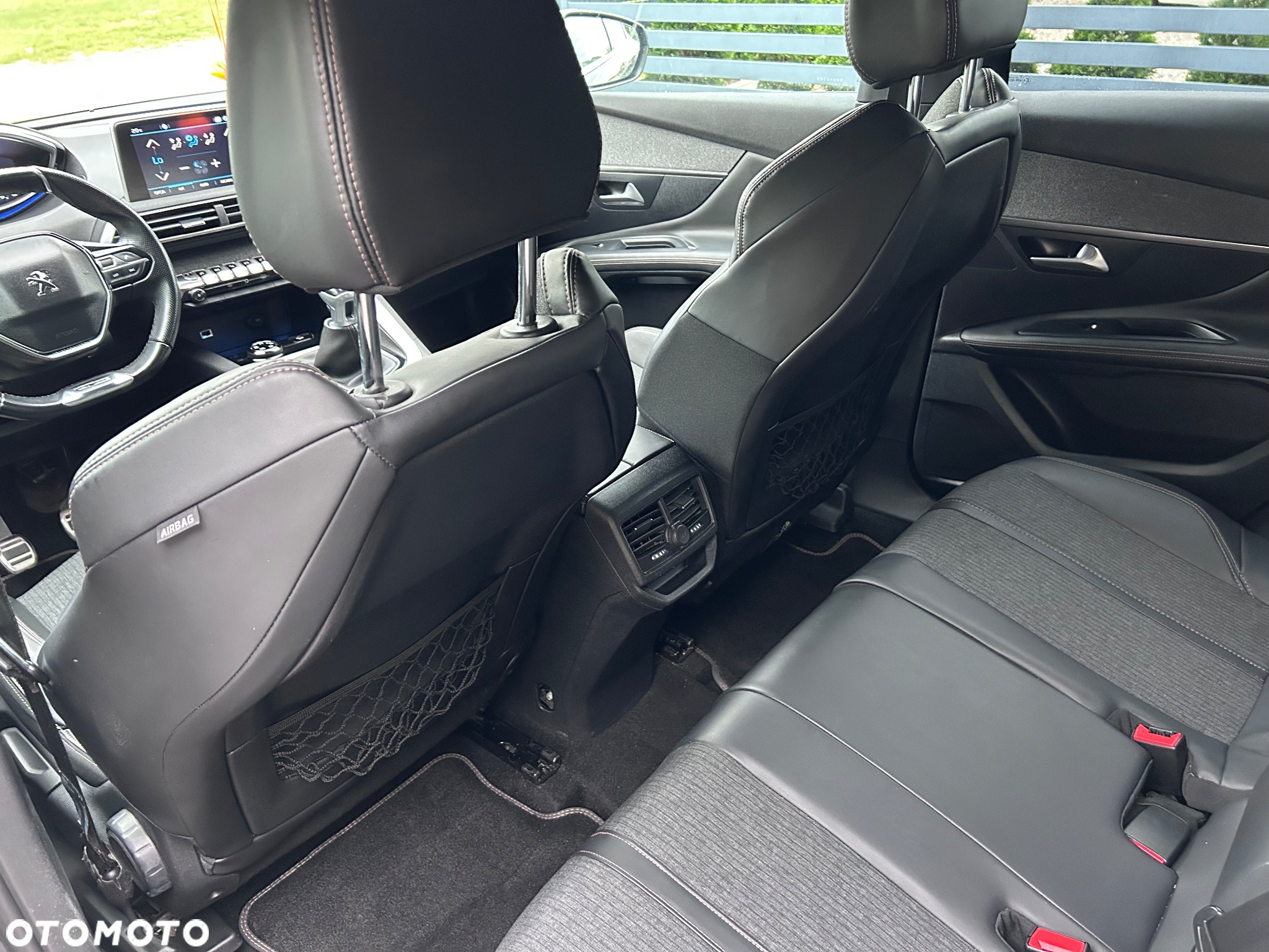 Peugeot 3008 1.6 BlueHDi Allure S&S - 8