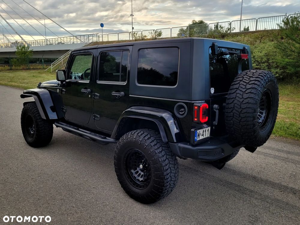 Jeep Wrangler Unlimited 3.8 Automatik Sahara - 17