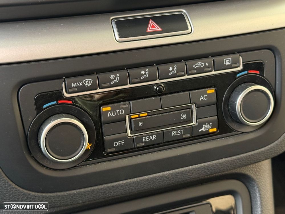 VW Sharan 2.0 TDi BlueMotion - 17