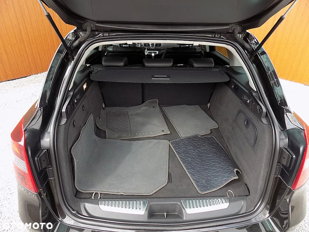 Renault Laguna Grandtour dCi 110 FAP EDC Bose Edition - 24