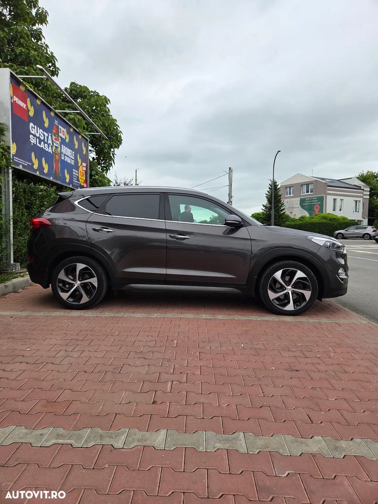 Hyundai Tucson 2.0 CRDI 4WD 6AT Premium+ - 4