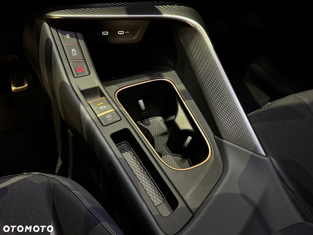 Cupra Terramar 1.5 eTSI mHEV DSG - 29