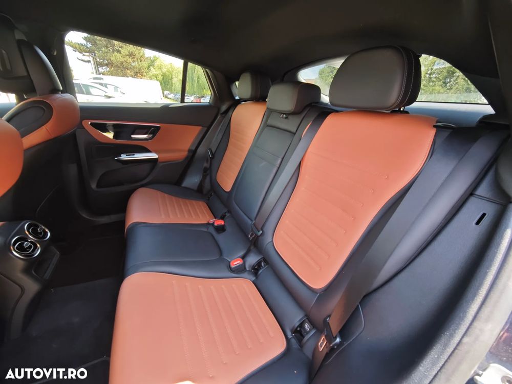 Mercedes-Benz GLC Coupe 300 e 4Matic 9G-TRONIC Edition AMG Line - 8