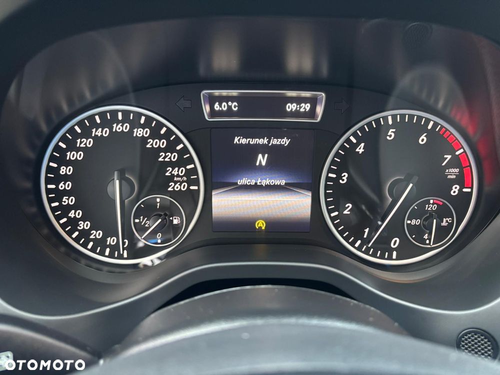 Mercedes-Benz Klasa A 180 (BlueEFFICIENCY) Style - 19