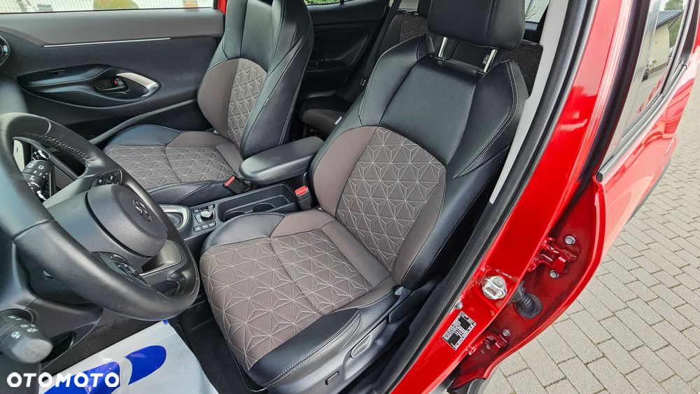 Toyota Yaris Cross Hybrid 1.5 Executive AWD - 15