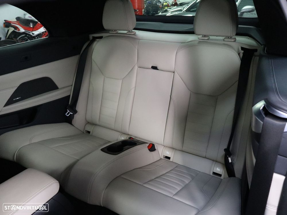 BMW 420 d xDrive Desportiva M Auto - 11