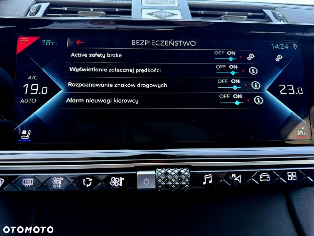 DS Automobiles DS 7 Crossback - 33