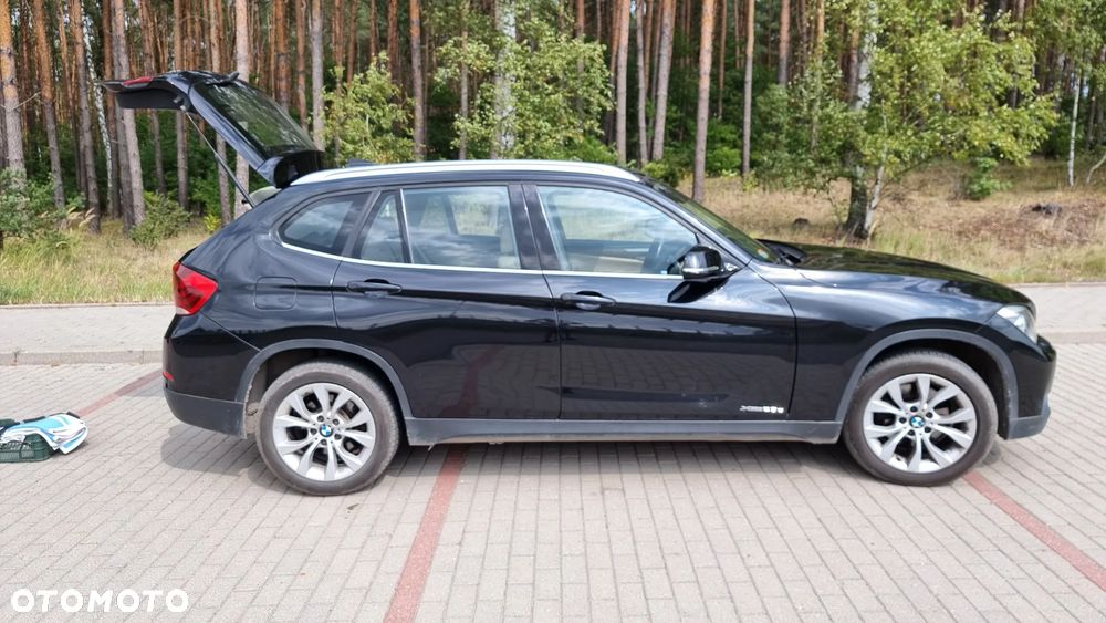 BMW X1 xDrive20d - 8