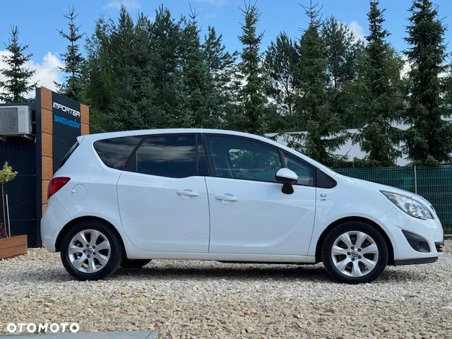 Opel Meriva - 13