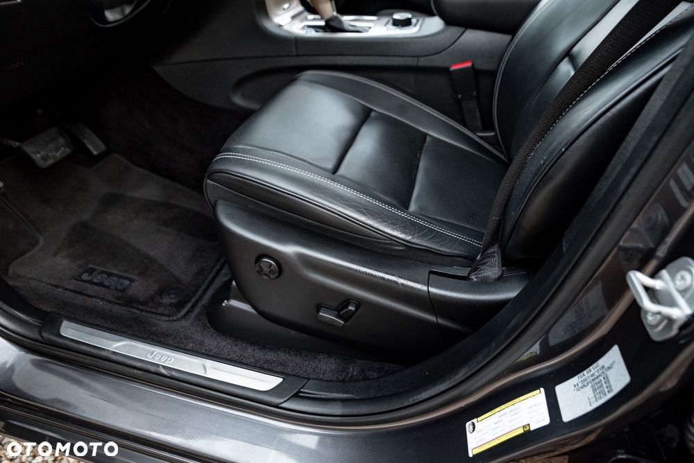 Jeep Grand Cherokee 3.0I Multijet Overland - 19