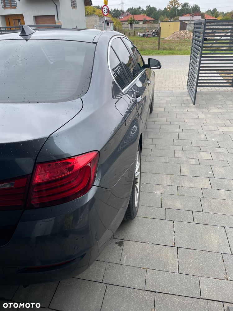 BMW Seria 5 518d - 3