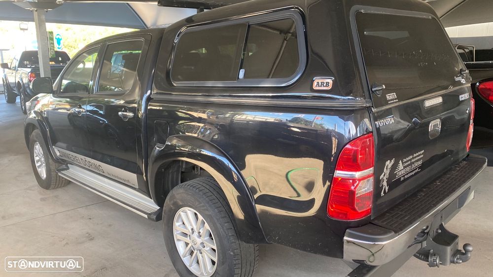 Toyota Hilux - 6