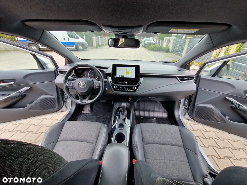 Toyota Corolla 1.8 Comfort - 28