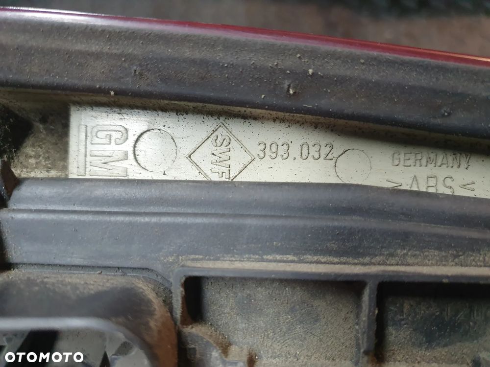 OPEL ASTRA 2 II G KOMBI LAMPA PRAWY TYŁ PRAWA TYLNA 393032 POSIADAM 2 SZT - 8