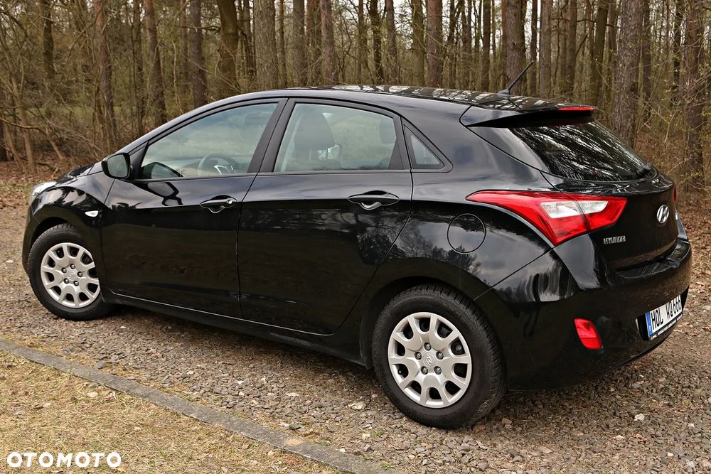 Hyundai i30 1.4 CRDi Advantage - 25