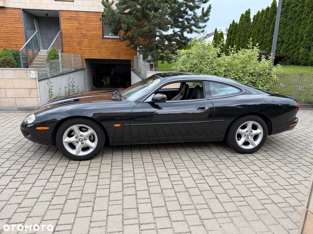 Jaguar XK - 3