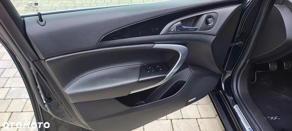 Opel Insignia 2.8 V6 Turbo 4x4 OPC - 25