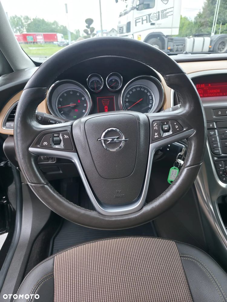 Opel Astra 1.4 Turbo Sport - 16
