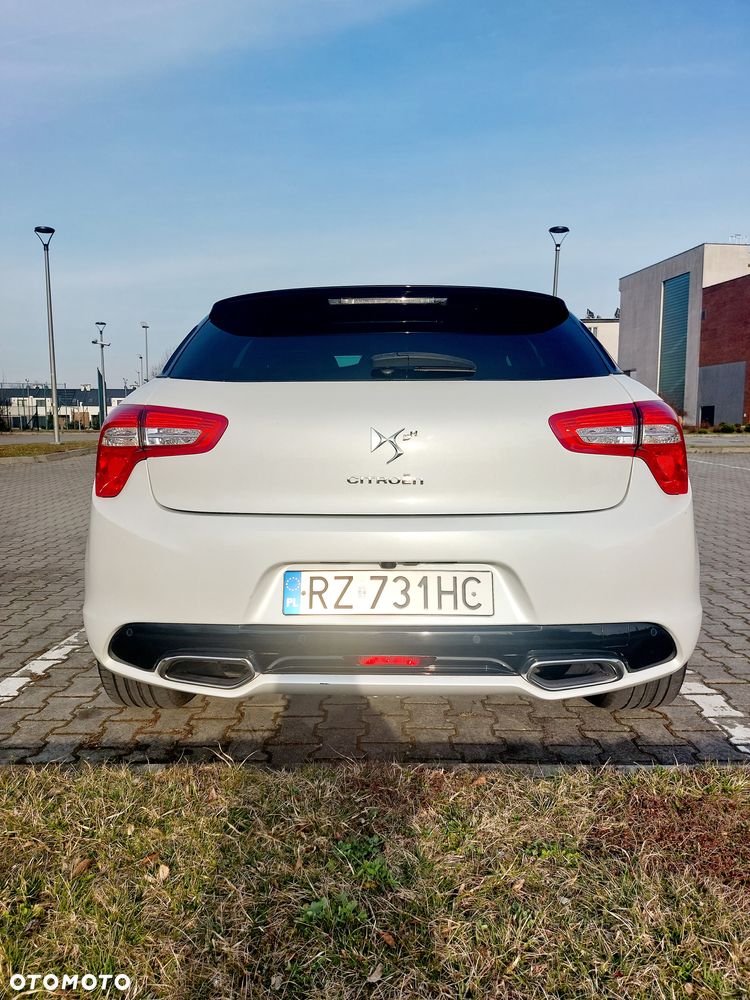 Citroën DS5 2.0 HDi Hybrid4 SoChic MCP - 6
