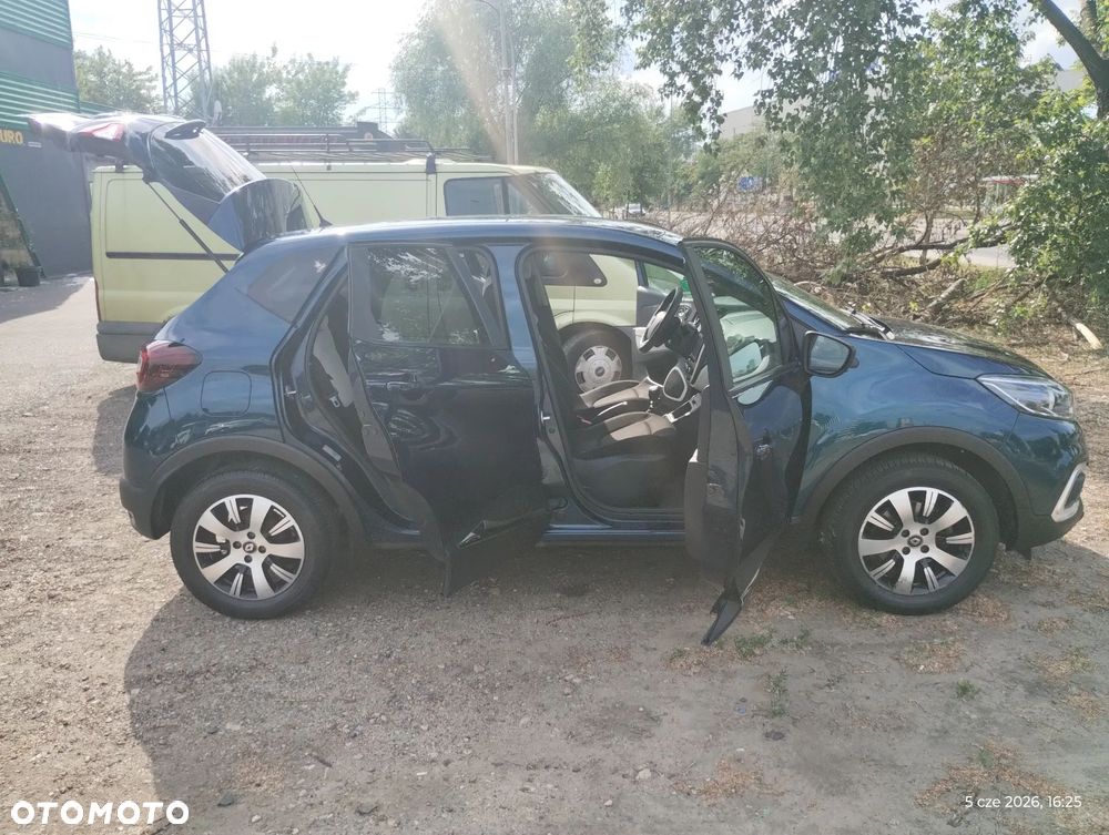 Renault Captur - 10
