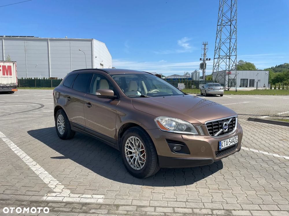 Volvo XC 60 D5 AWD - 4