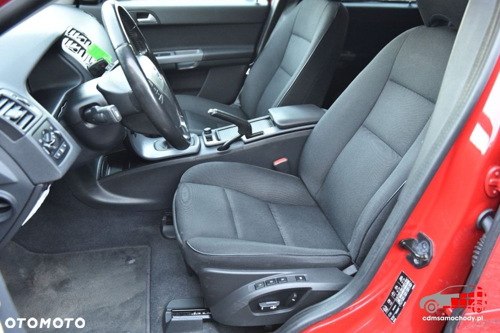Volvo V50 - 17