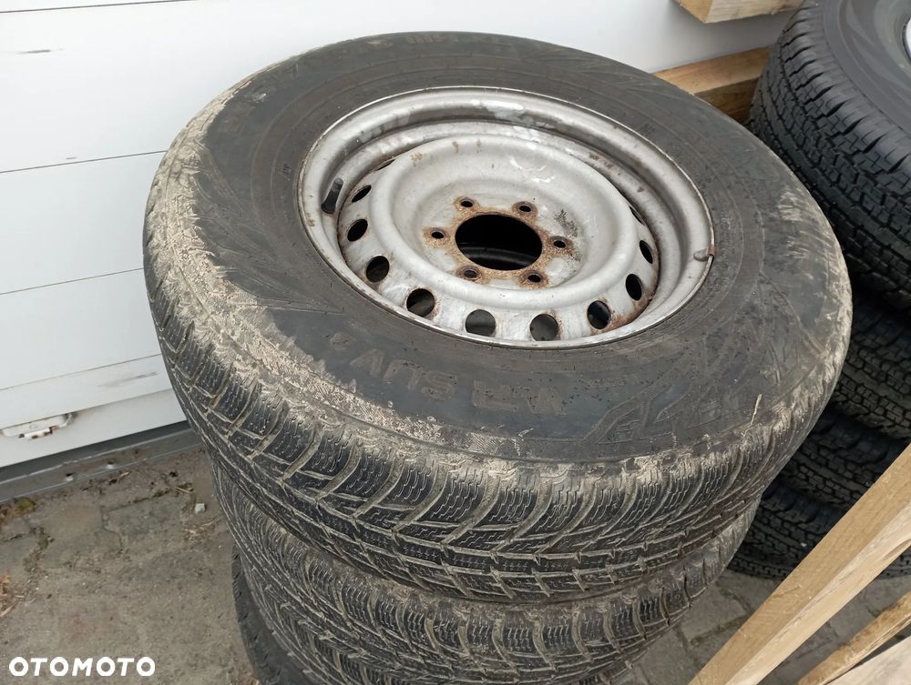 Koła koło kpl felga stal 16" z oponą zimową 4 sztuki